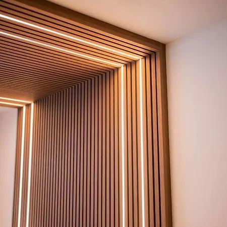 Luxurious 35m2 Designer - R51a * 에인트호번