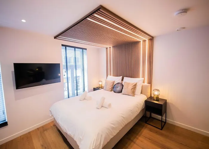 Апартаменты Luxurious 35m2 Designer - R51a *