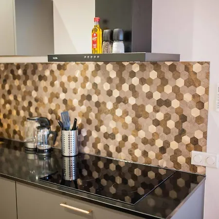 Luxurious 35m2 Designer - R51a *