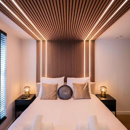 דירה Luxurious 35m2 Designer - R51a איינדהובן