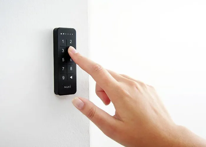 Luxurious 35m2 Designer - R51a דירה *